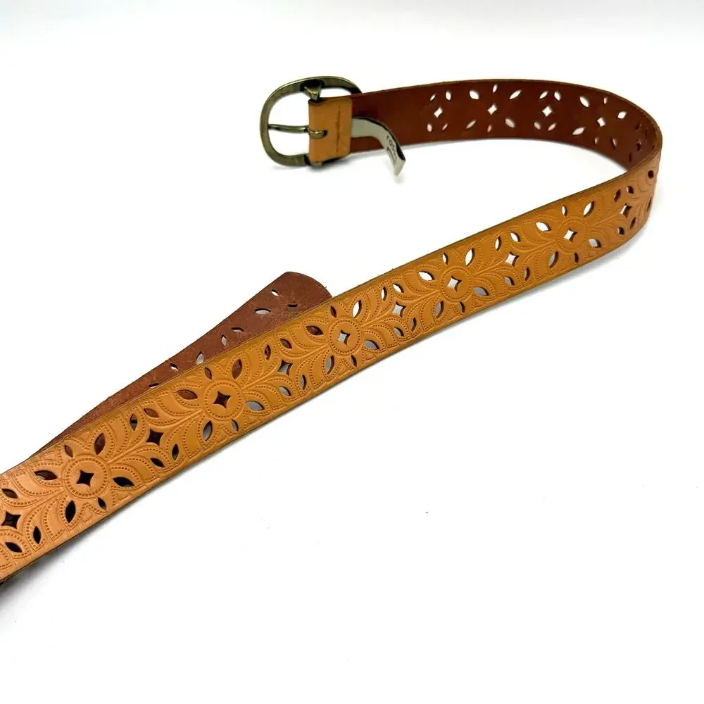 Fossil Boho Belt M 34 Tan Leather Tooled Pinwheel Cut Outs Western Hippie Y2K